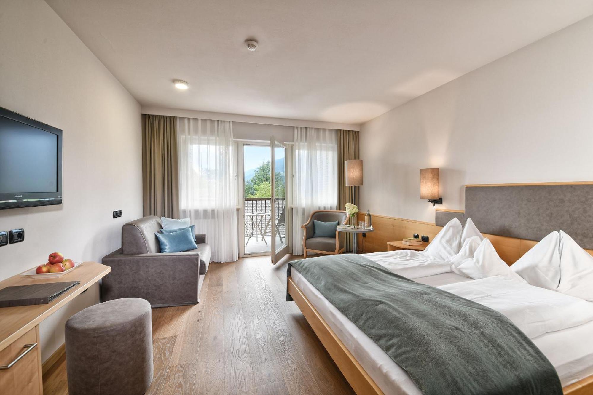 Hotel Das Stachelburg Parcines Eksteriør billede