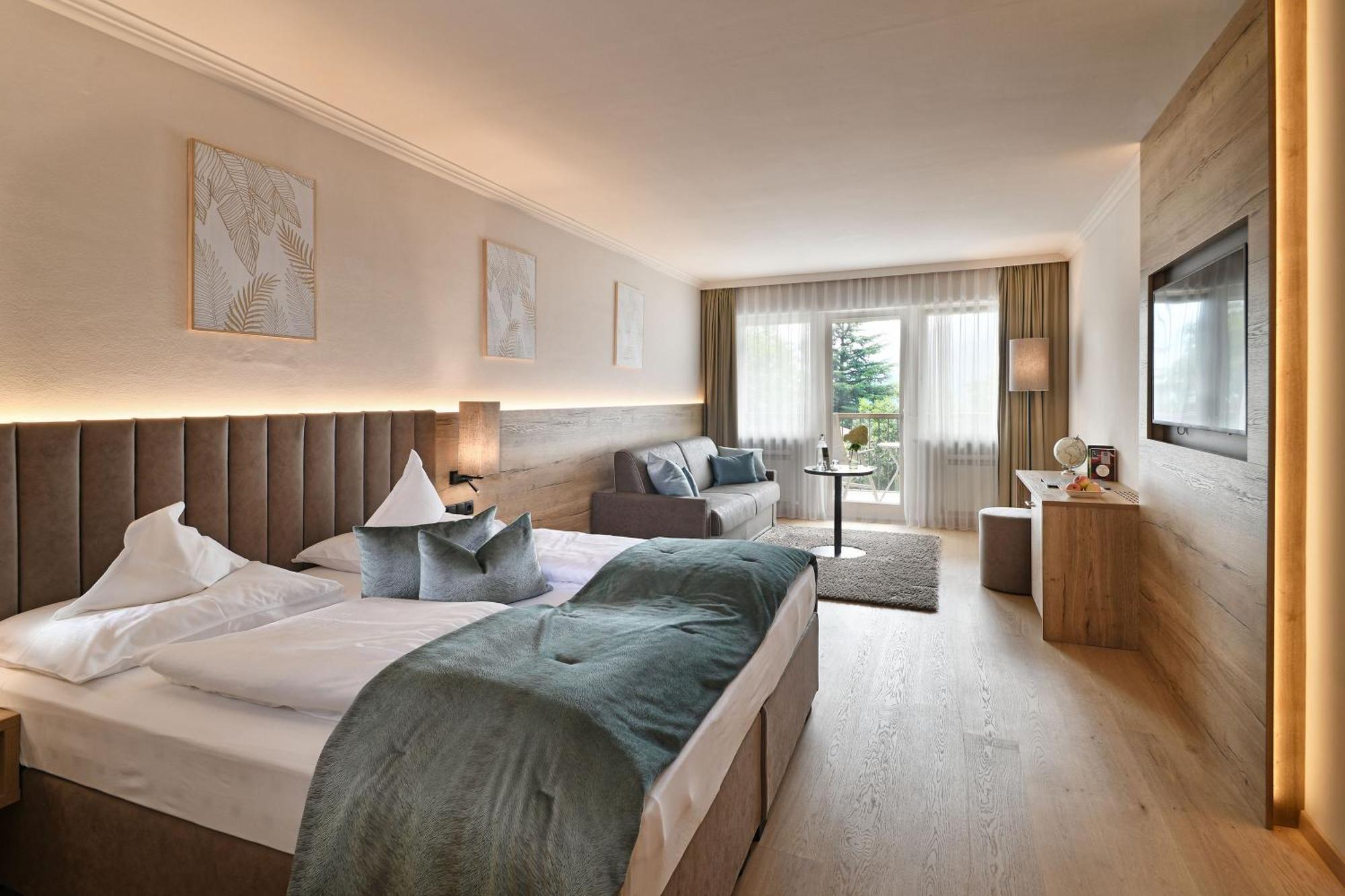 Hotel Das Stachelburg Parcines Eksteriør billede