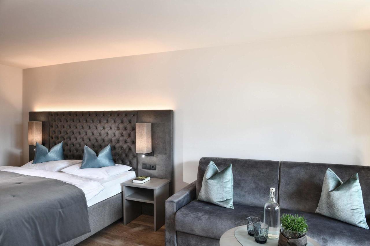 Hotel Das Stachelburg Parcines Eksteriør billede