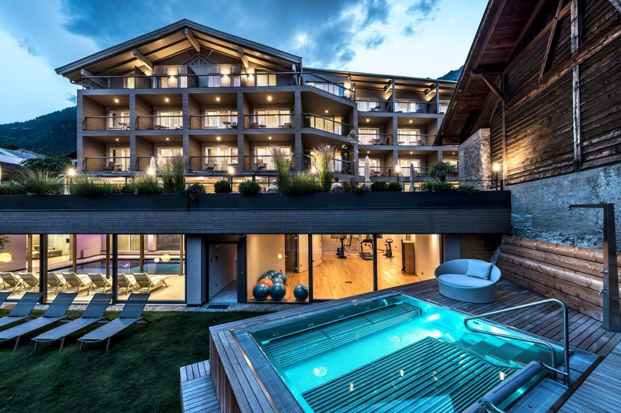 Hotel Das Stachelburg Parcines Eksteriør billede